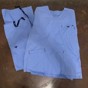 Med couture scrubs XL top and L bottoms
